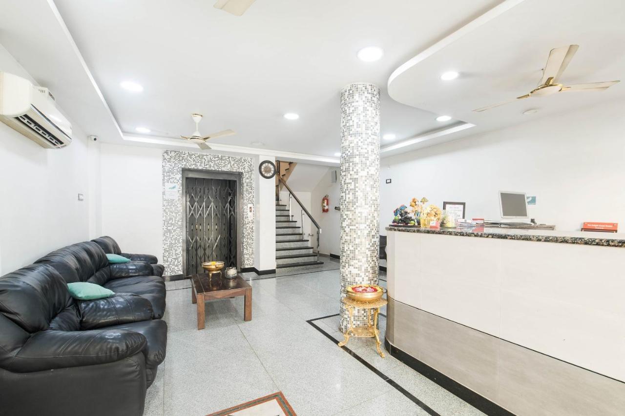 Capital O Aditya Grand Guntur Bagian luar foto